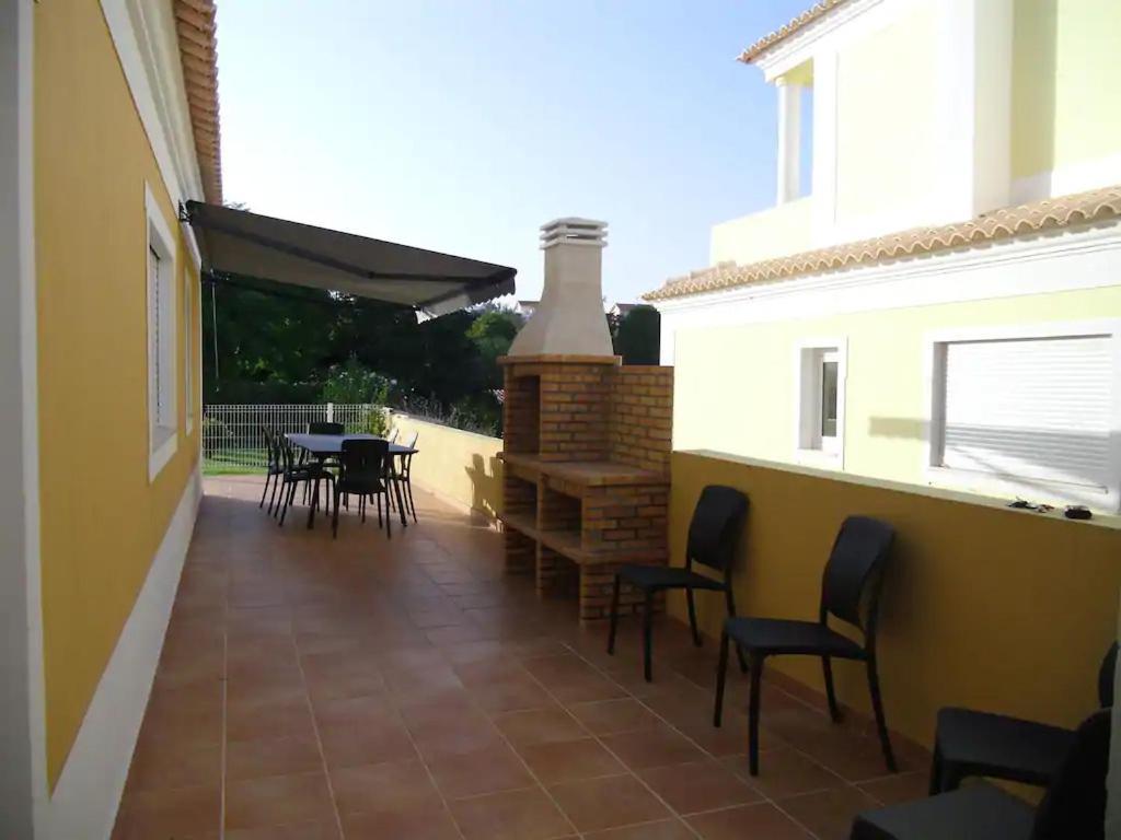 Casa Sao Bartolomeu - 5 Quartos Com Piscina Extérieur photo